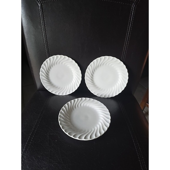 Set of 3 White Plates Small Dessert Dishes Wave Design 6" Sheffield Bone China - Picture 1 of 3